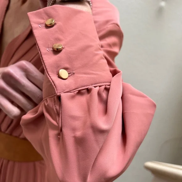 SHEIN | Surplice neck drop shoulder pleated dress - Picture 9 of 14